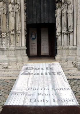 Portail royal de la cathédrale de Chartres